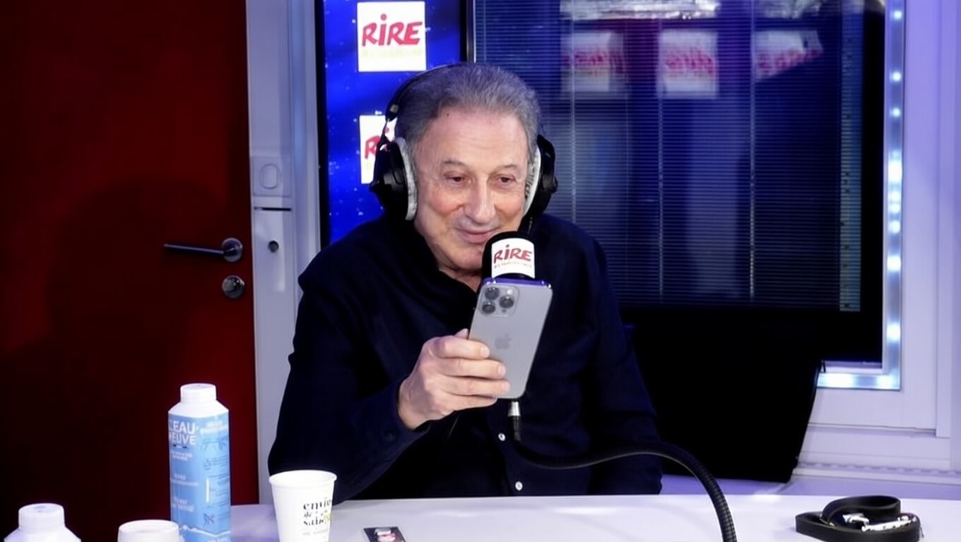 Michel Drucker utilisant l'interface Valorise FX